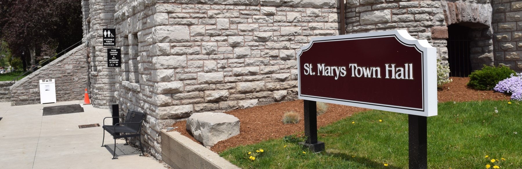 Entrance to washrooms at Town Hall building