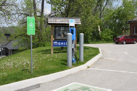Electric car charging station